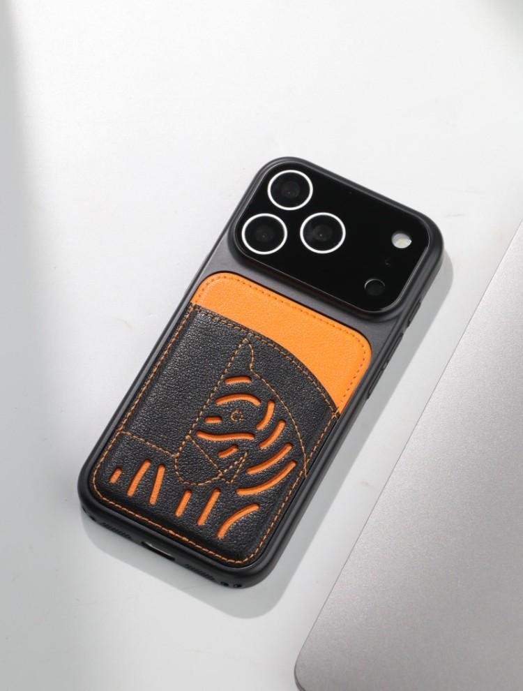 2026 新しいプレミアム レザー カード スロット iPhone ケース – 限定版午年