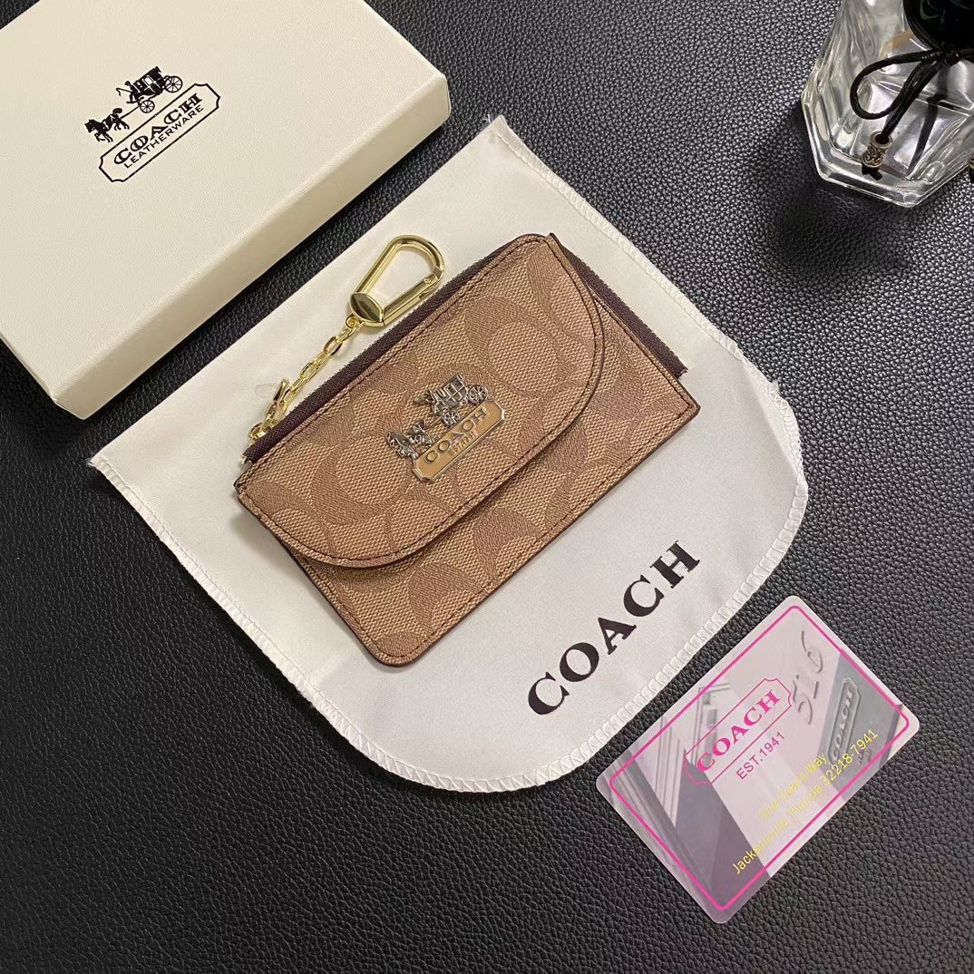 洗練されたデザインのシックな CO 時代を超越したクラシックなカード ホルダー ウォレット