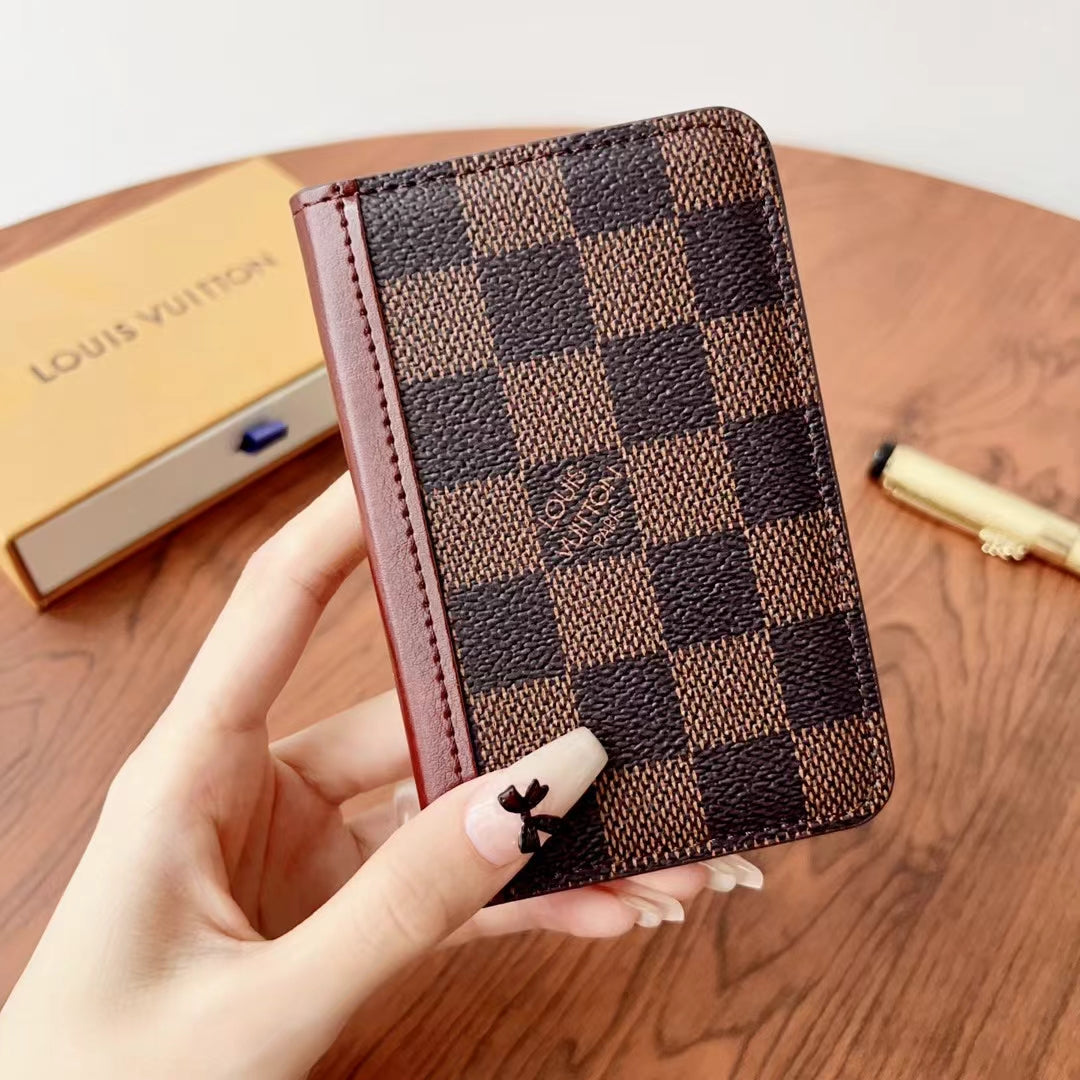 Elegantní LV kostkované & monogramové peněženky