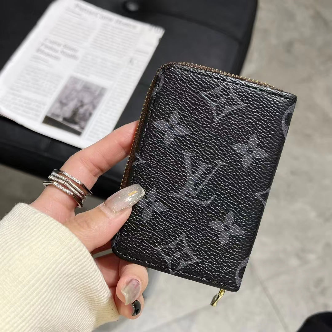 Luxusní kolekce peněženek Monogram Zipper Wallet – LV, GG a BBR