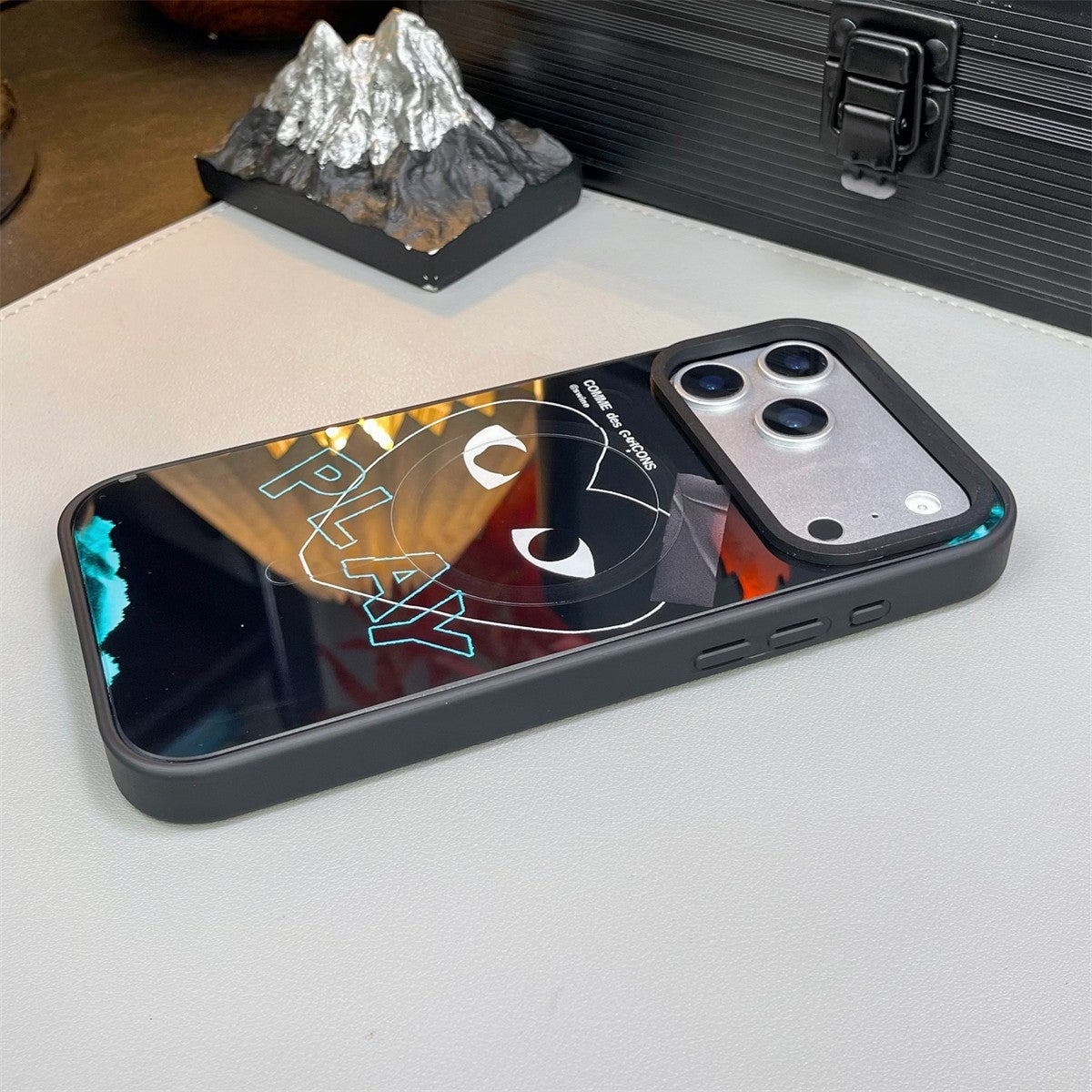 Pouzdro na iPhone Heart Design x MagSafe