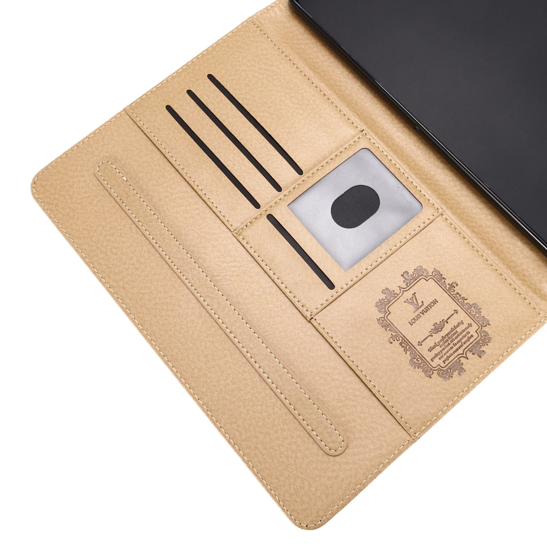 Fondina con monogramma in tela goffrata 3D Apple iPad Flip Cover con funzione di supporto