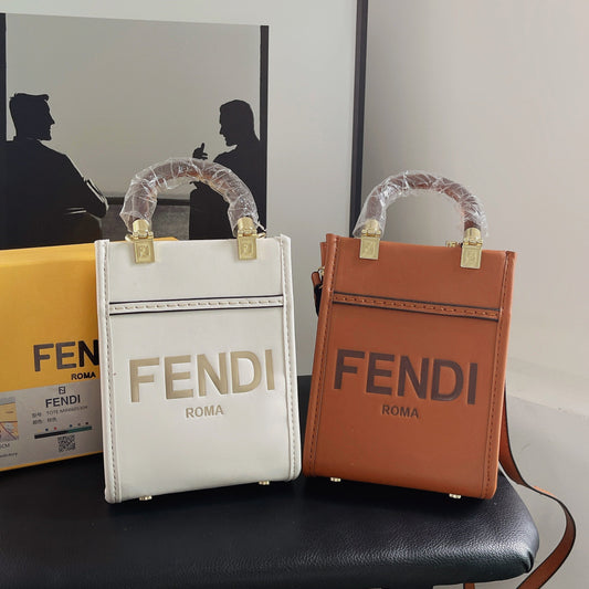 Klasická kabelka Crossbody