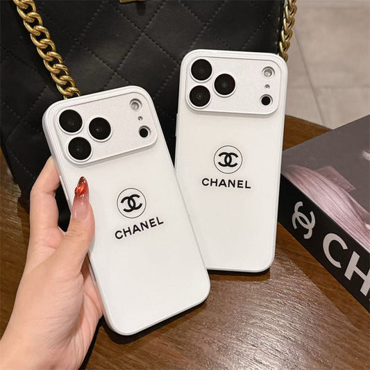 Classic Minimalist Luxe iPhone Case – White Gloss Edition