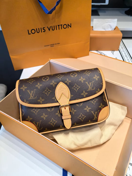 Vintage-inspirierte Box-Handtasche