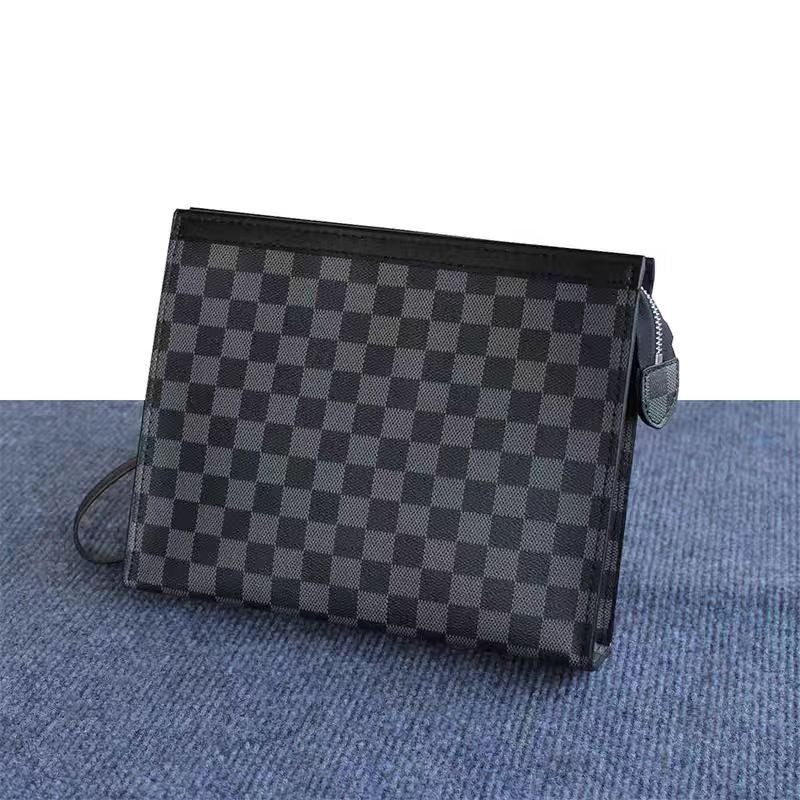 Pochette con monogramma urbano