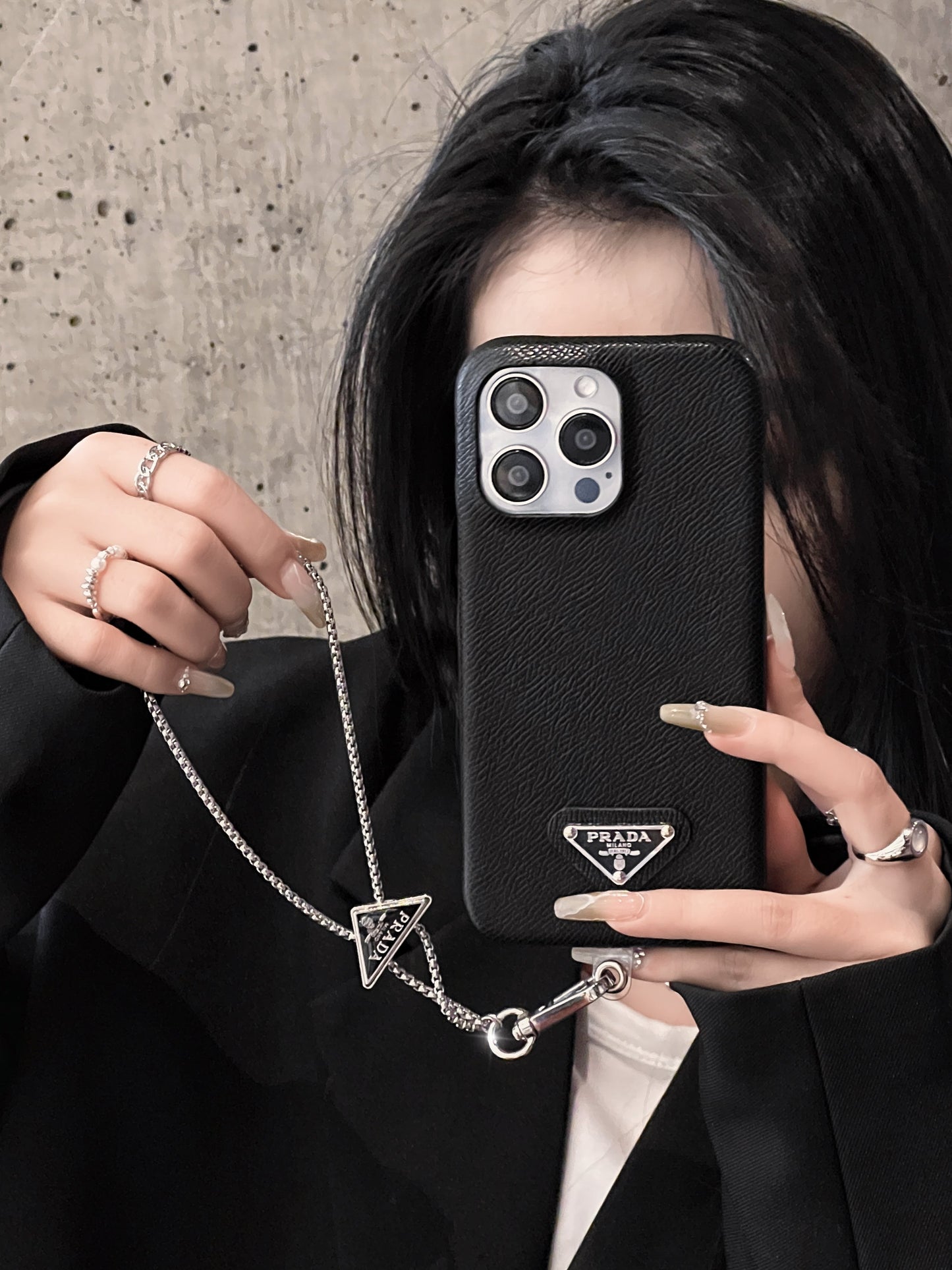 Luxusní kožené crossbody pouzdro na iPhone