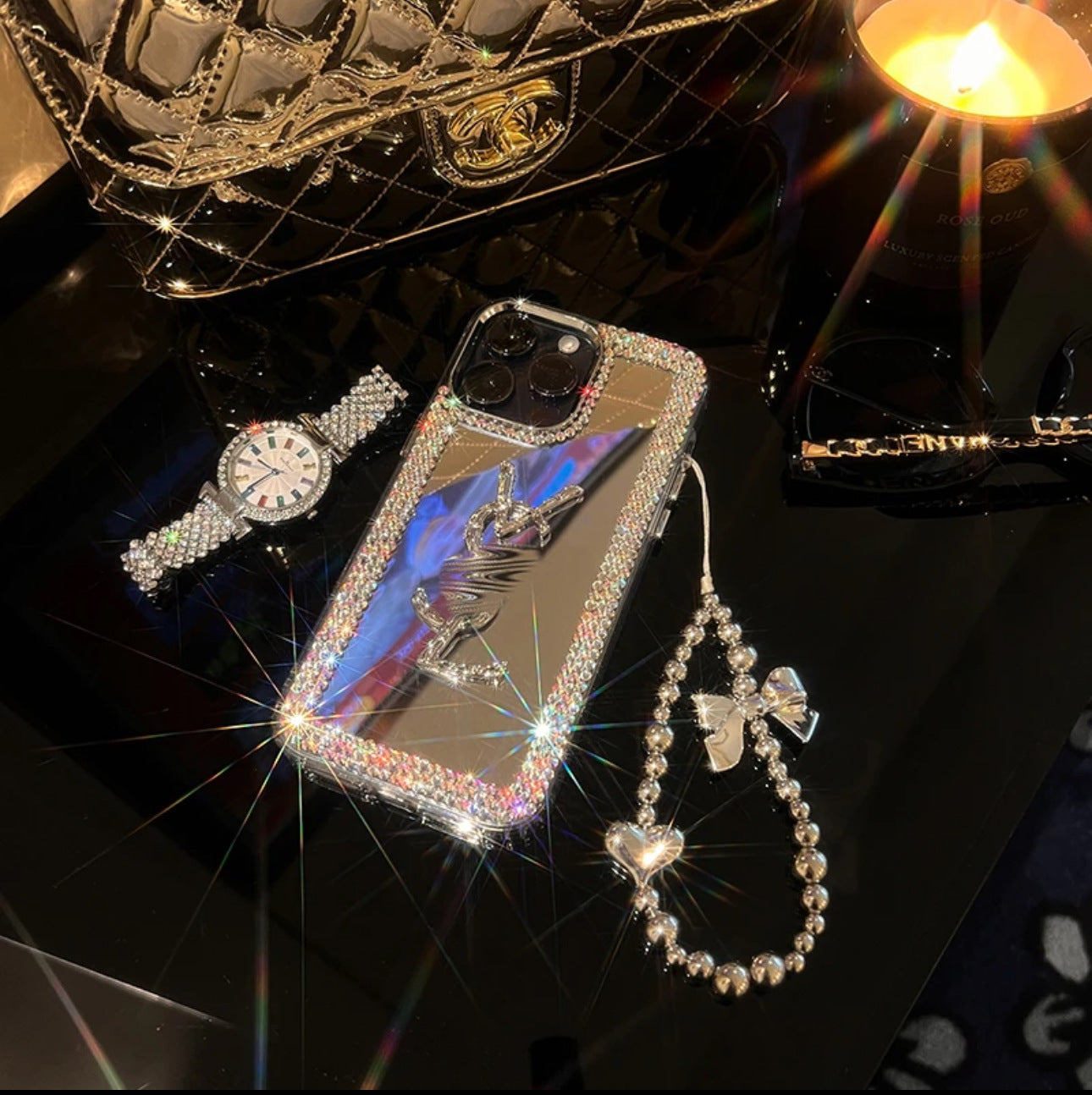 Pouzdro na iPhone Glamorous Beauty Mirror – Makeup & Styl na cestách!