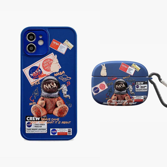 Limitowana edycja niebieskiego etui na telefon Astronaut & AirPods | 2-pak