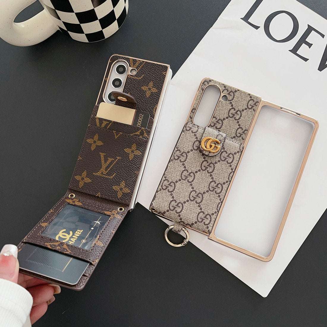 LUXUSNÍ ELEKTROPLICOVACÍ MONOGRAMOVÝ DRŽÁK KARTY CROSSBODY SAMSUNG Z FOLD POUZDRO