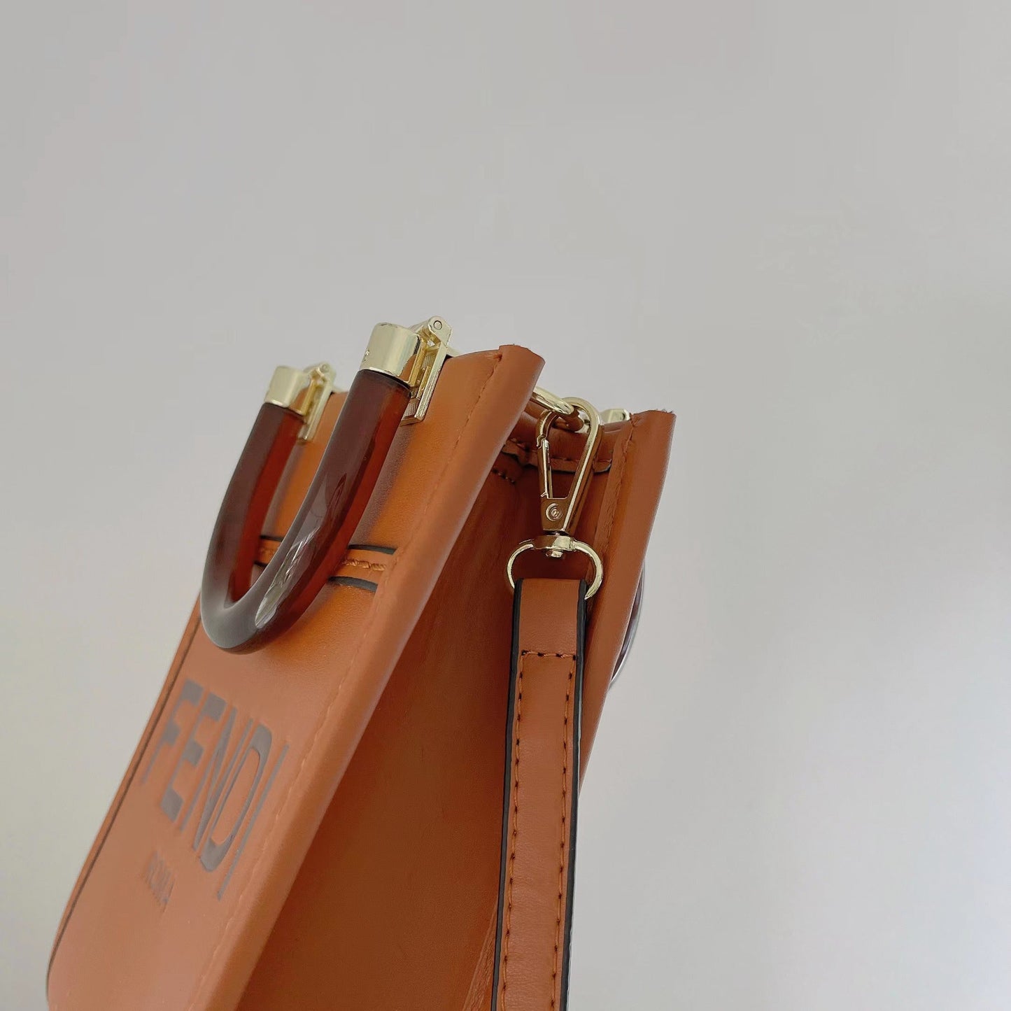 Klasická kabelka Crossbody