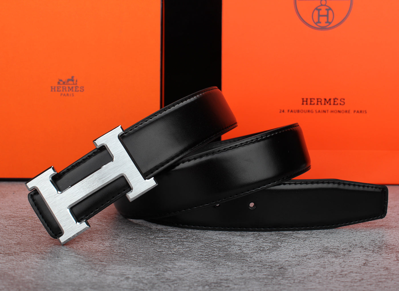 Cintura in pelle con fibbia classica 2 colori (stile unisex)