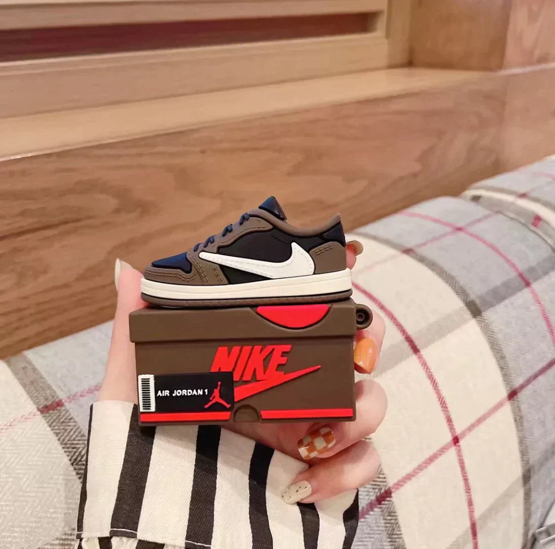 Нике\ј футроле за АирПодс