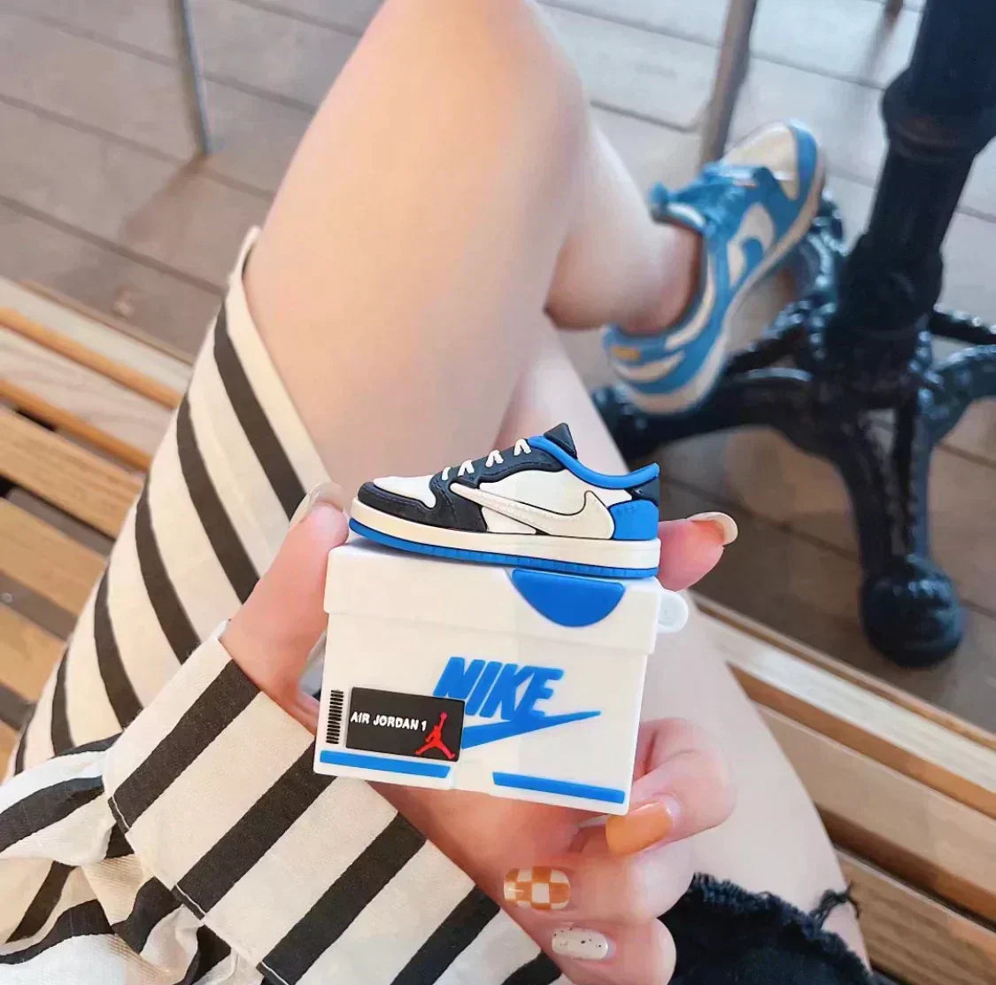 Нике\ј футроле за АирПодс