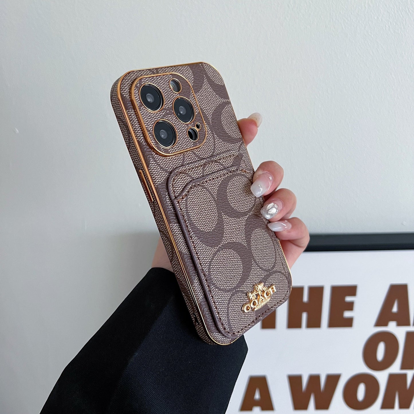 Klasické pouzdro na iPhone s držákem na kartu Coffee -KB241651