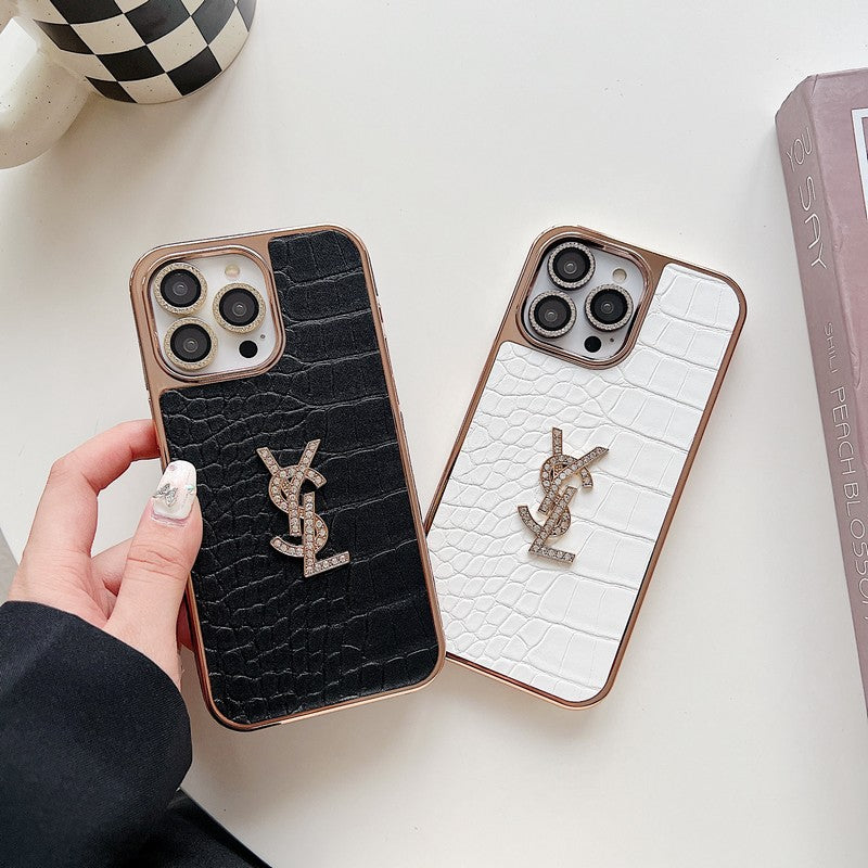 Skórzane etui na iPhone'a w kolorze różowego złota Saint Color