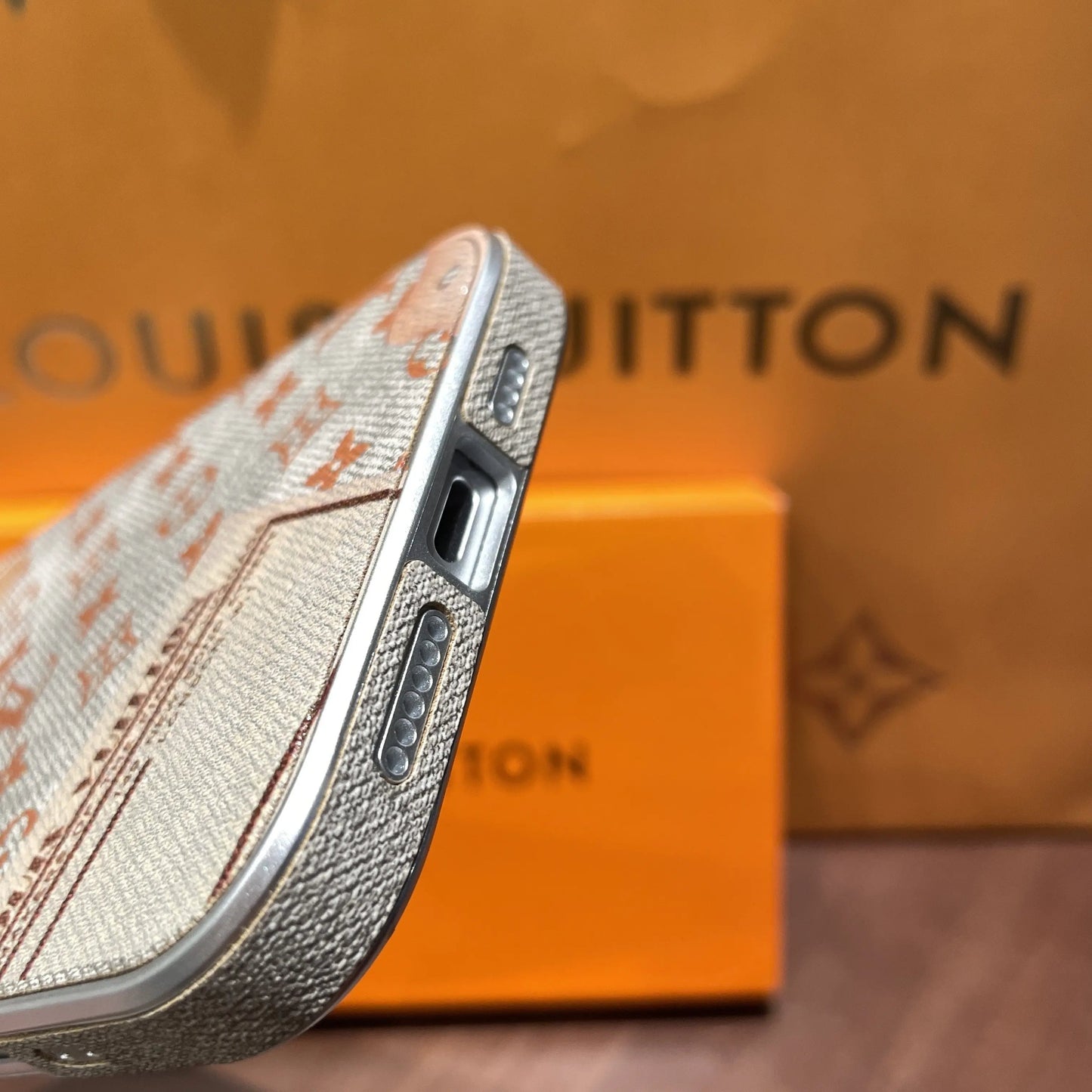 Vintage-Handyhülle aus Leder im Umschlag-Stil