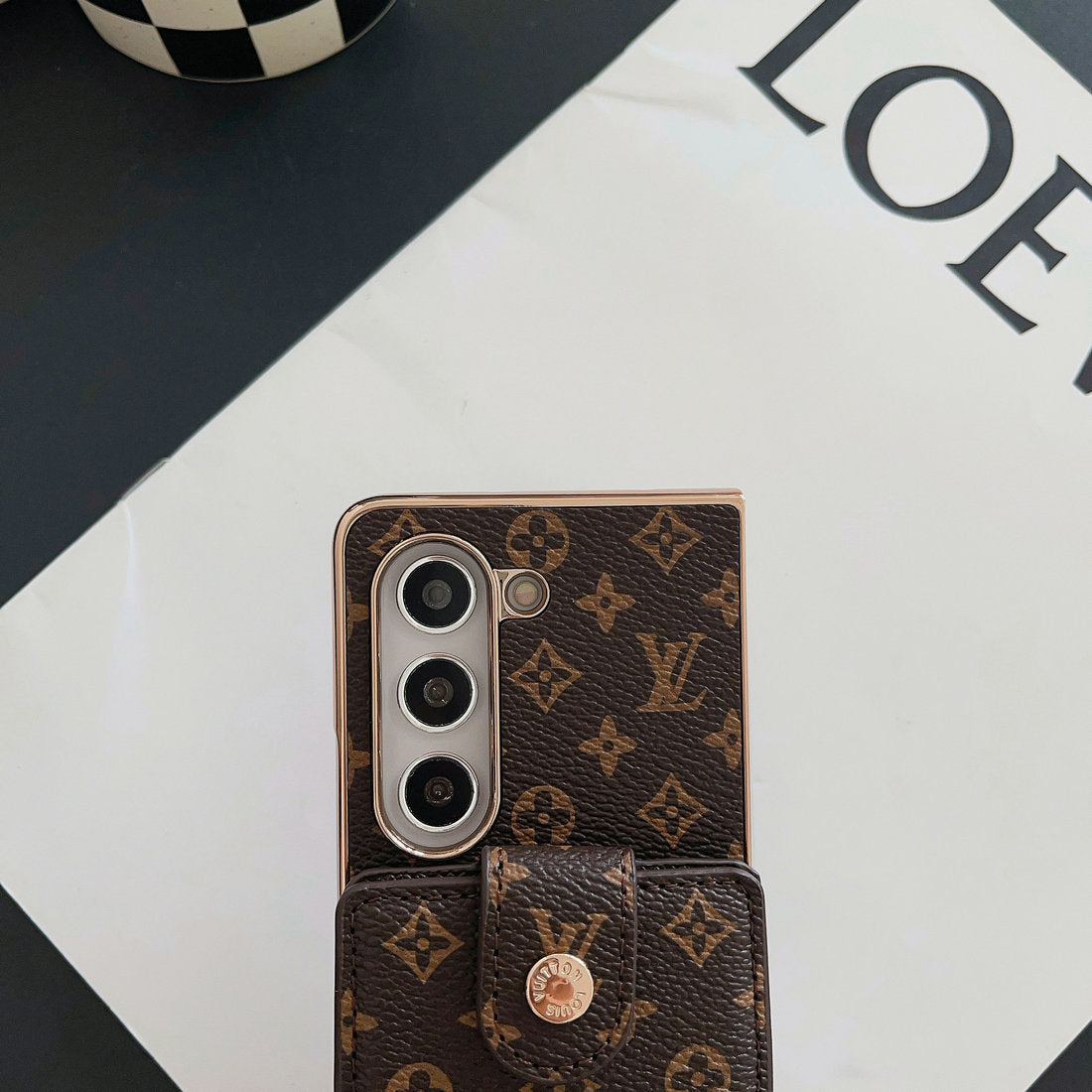 LUXUSNÍ ELEKTROPLICOVACÍ MONOGRAMOVÝ DRŽÁK KARTY CROSSBODY SAMSUNG Z FOLD POUZDRO