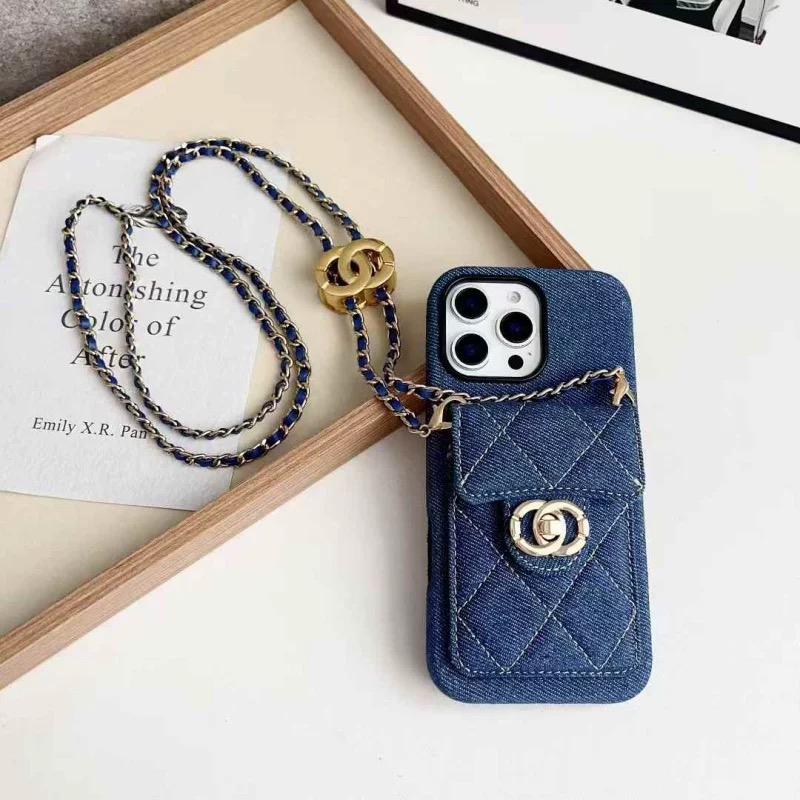 Steppelt Crossbody iPhone tok láncszíjjal & kártyatartó zsebbel